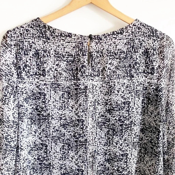 AB Studio Black/White Layered Top - Picture 4 of 8